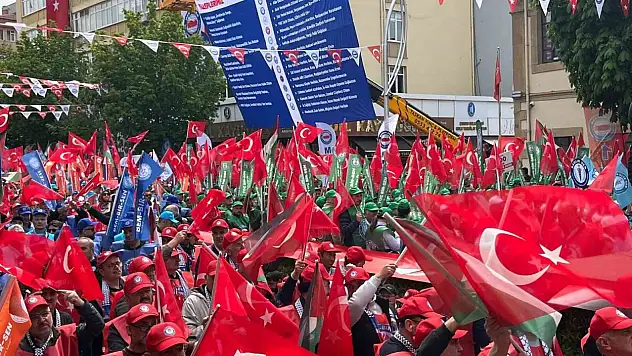Memur-Sen, 1 Mayıs'ı Çorum'da Kutladı
