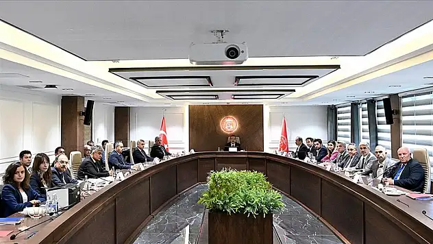 Memur Ve Memur Emeklileri İçin 3'üncü Kez Toplandılar