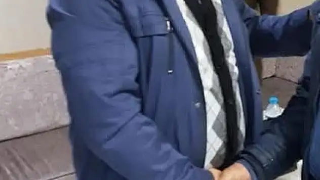 Merdivenden düşen adam hayatını kaybetti