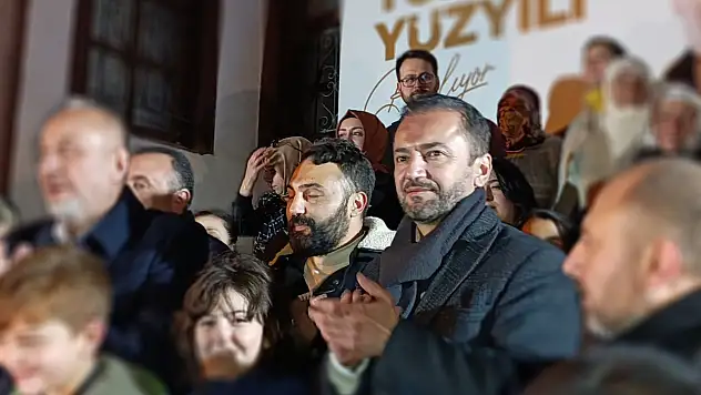 Merkez İlçe Başkanı Akif Güzel: 'Fırıldak Olmaya Gerek Yok'
