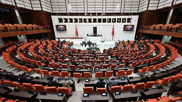 Merkezi Yönetim Bütçe Kanunu Teklifi Komisyonda Kabul Edildi