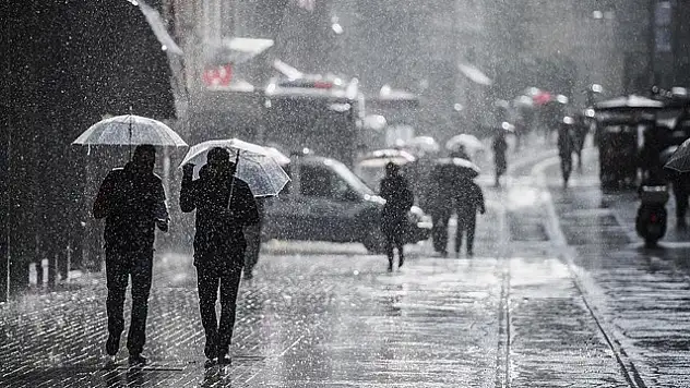 Meteorolojiden  Kastamonu İçin Gök Gürültülü Sağanak Uyarısı