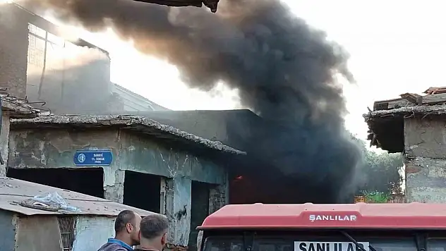 Metruk İş Yerinde Korkutan Yangın