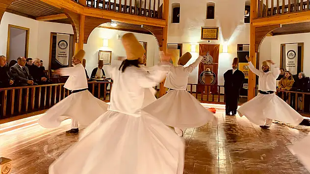 Mevlana'nın 750. Vuslat Yıldönümünde Sağlıkçılar Taş Mescit'te Buluştu
