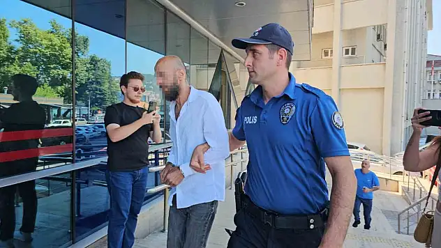 Meyve-sebze halinde zabıtayı vuran güvenlik görevlisi adliyeye sevk edildi