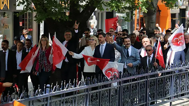 MHP'den 'Milli Birlik ve Beraberlik' yürüyüşü