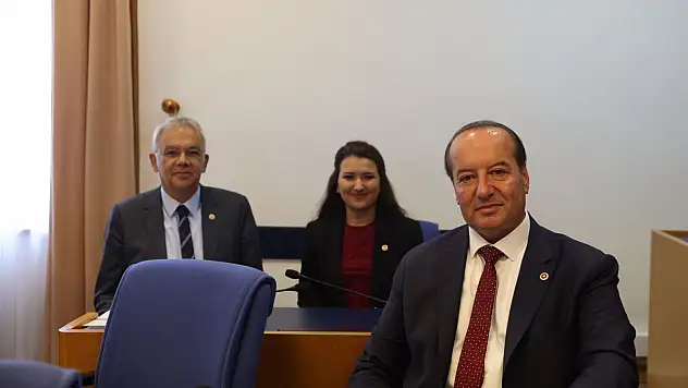Milletvekili Akay, Karabük'ün Sanayiye İlişkin Taleplerini Bakan Kacır'a İletti