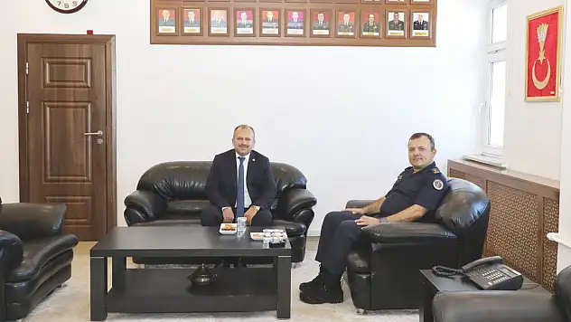 Milletvekili Uluay'dan Jandarma Komutanı Uz'a Hayırlı Olsun Ziyareti