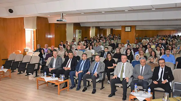 Milli Eğitim Müdürü yeni öğretmenlerle bir araya geldi