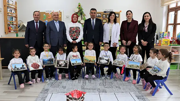 Minik Eller Tarihi Ve Kültürü Kodlamayla Keşfetti