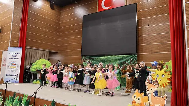Miniklerden 'Yeşil Vatan' Mesajı