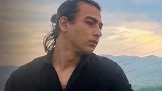 Motosiklet kazasında hayatını kaybeden genç son yolculuğuna uğurlandı