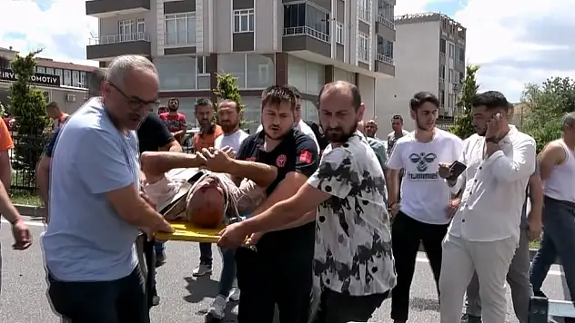 Motosiklet sürücüsü kazada ağır yaralandı