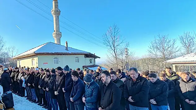 Muammer Sefa Üzümcü Defnedildi