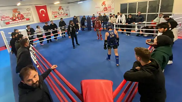 Muay-Thai Hakem Kursuna Ev Sahipliği Yaptık