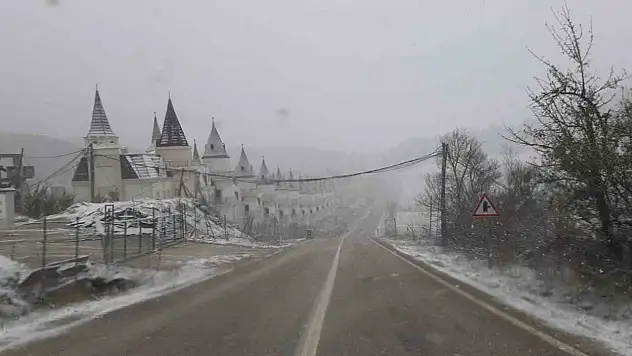 Mudurnu Beyaz Gelinliğini Giydi