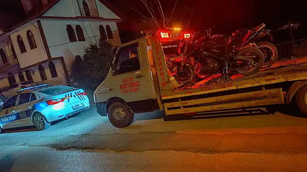 Mudurnu'da kural tanımaz motosikletlilere geçit yok: 2 araç trafikten men edildi