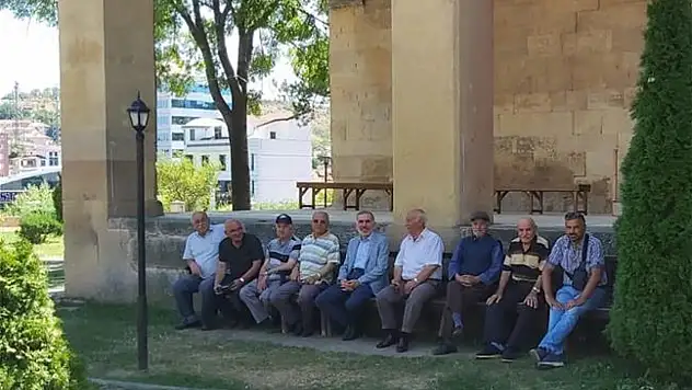Müftü Derin, İsmail Bey Camii'ni ziyaret etti