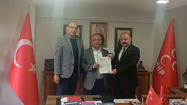 Muhtar Atıf Nacaklı, MHP'ye Katıldı