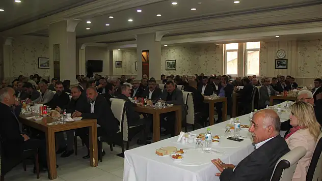 Muhtarlar Dayanışma Toplantısında Buluştu