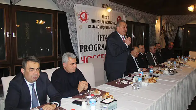 Muhtarlar Ve Protokol Aynı İftar Sofrasında Buluştu