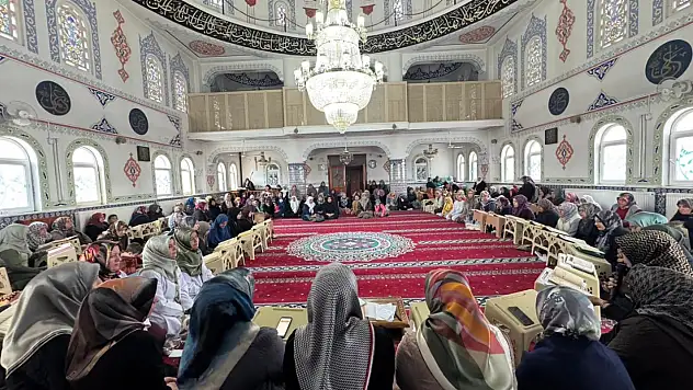 Mukabele Programlarının Duası Yapıldı