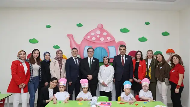 Mustafa Otrar'dan Anaokulu Ziyareti