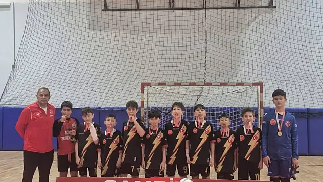 Namık Kemal Ortaokulu Futsalda Kastamonu Şampiyonu Oldu