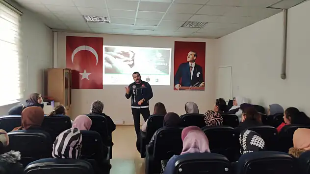 Narkotik Bilgilendirmelerini Sürdürüyor