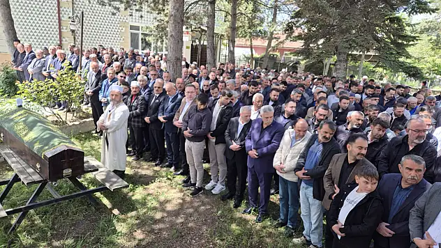 Niyazi Osmancıoğlu Defnedildi