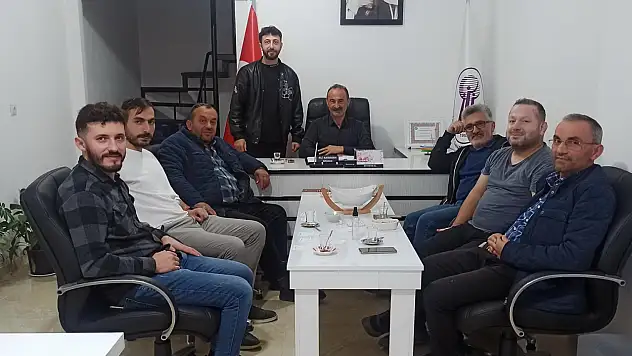 Türkeli'de 'nöbetçi berber' uygulaması