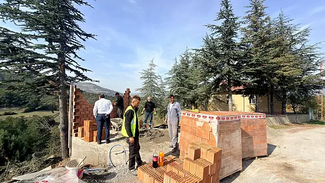 O Mahallede Modern Tuvalet Yapılıyor