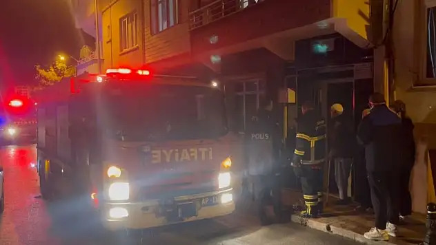 Ocakta Unutulan Yemek Yangına Neden Oldu