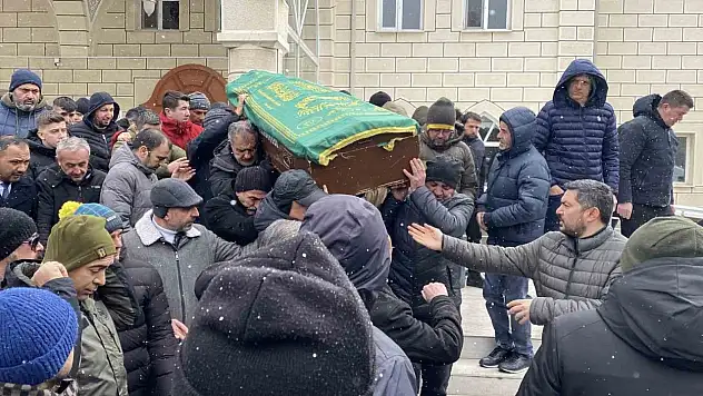 Son Yolculuğuna Uğurlandı