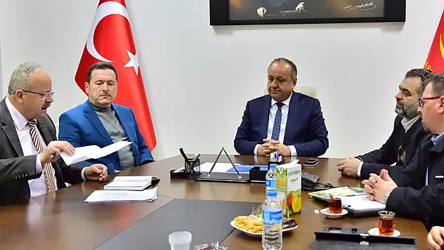 'Öğrenci sayısı nüfusun 4'te 1'ini geçmemelidir'
