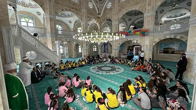 Öğrenciler Kültür Şenliğinde Buluştu