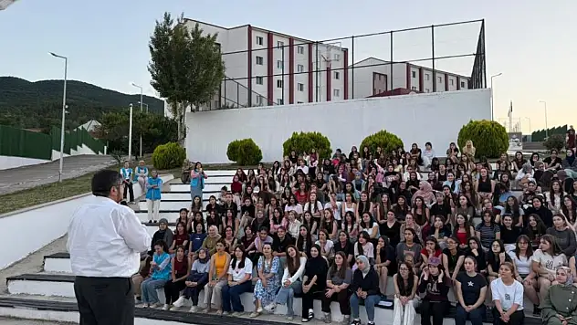 Öğrenciler Sultandağı Gençlik Kampı'nda Buluştu