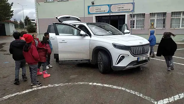 Öğrenciler Yerli Malın Önemini Togg İle Öğrendi