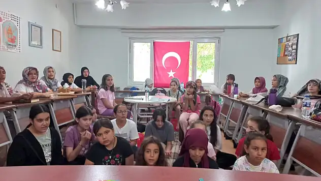 Öğrencilerden 15 Temmuz'a Vefa