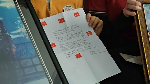 Öğrencilerden Şehit Ailelerine Vefa