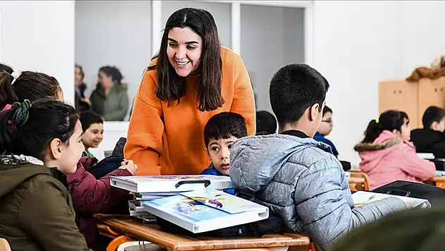 Öğrencilere Çifte Tatil Müjdesi!