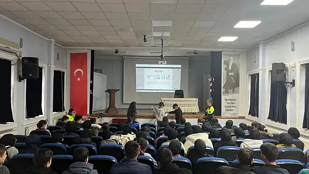 Öğrencilere Hayati Bilgiler Verildi