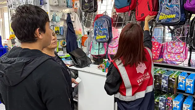 Öğrencilerin Kırtasiye İhtiyaçlarına Vakıftan Destek