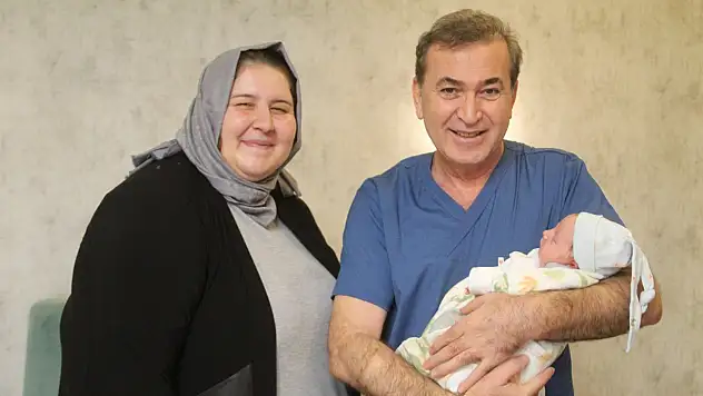 Ölümü riske alıp bebeğini dünyaya getirdi