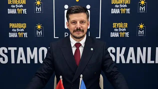 Onur Tan'dan, Bakan Tekin'e Sert Eleştiri