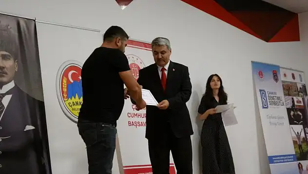 Operatör olan yükümlüler sertifikalarını aldı