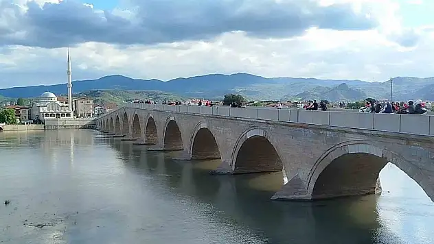 Osmancık'ta Motosikletlilerden 19 Mayıs Konvoyu