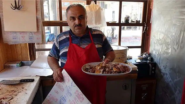 Osmanlı'dan gelen lezzet: Sırık kebabı