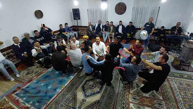 Osmanlı döneminden kalma geleneksel oyunlar yüzleri güldürdü