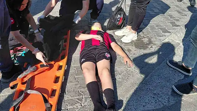 Otomobilin çarptığı çocuk yaralandı